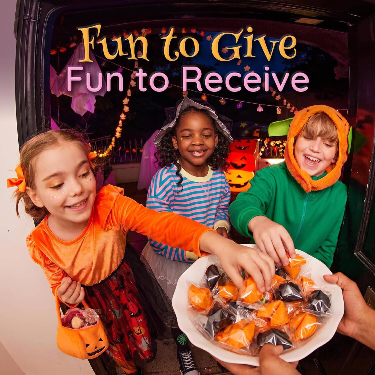 Snackathon Halloween Fortune Cookies, Individually Wrapped | Orange & Black Chinese Fortune Cookies, Sweet Vanilla Flavor, Halloween Party Ready, Fun for Trick-or-Treating & Fall Events Snackathon 